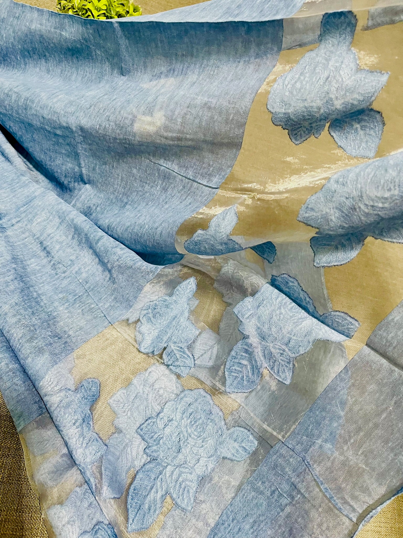 Tissue Lace
