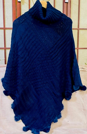 Diamond Pattern Wool Poncho